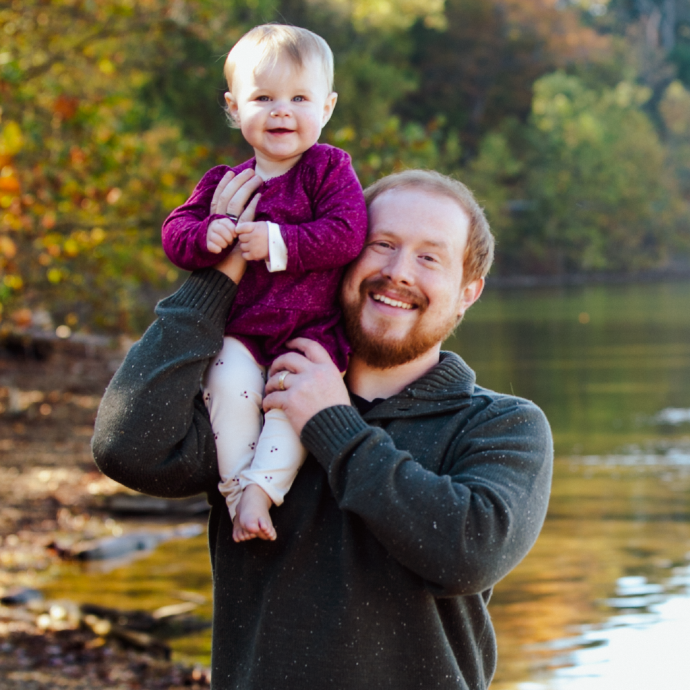 Picture of Mitch Smith and his daughter
